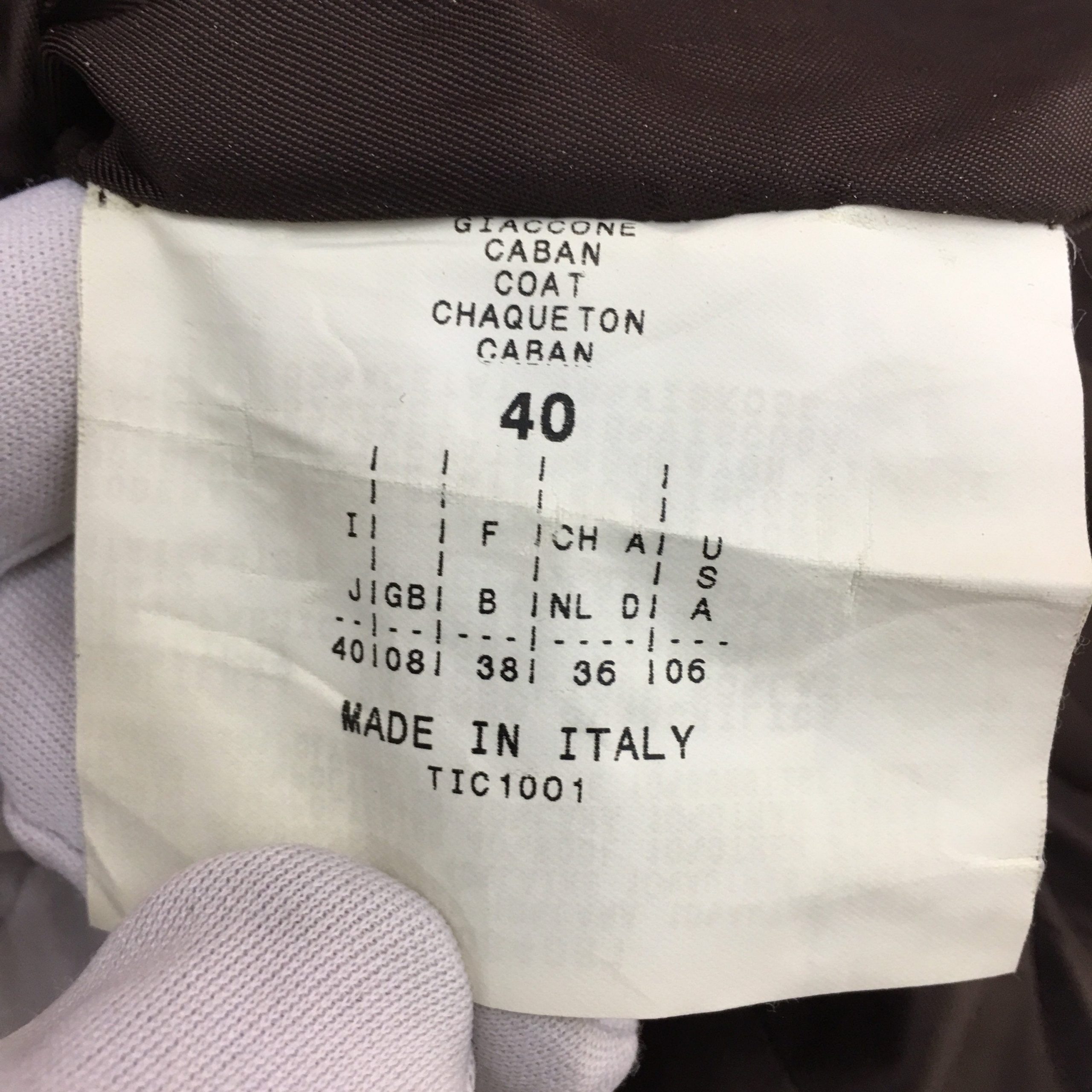 9CF5DE7E-33CA-41BD-A20E-CC7F135D2A98