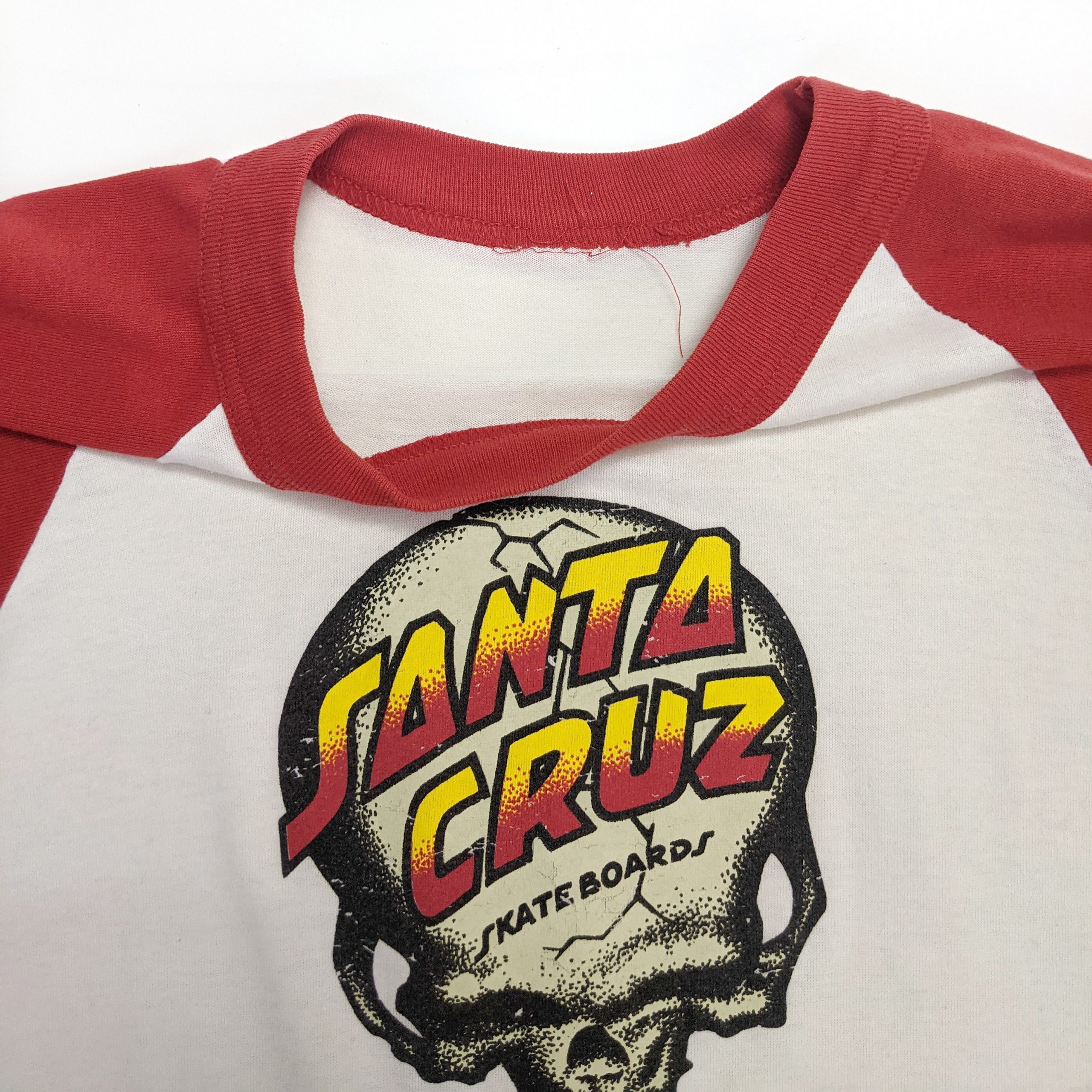 SantaCruz-redwhite-baseball-tshirt-04