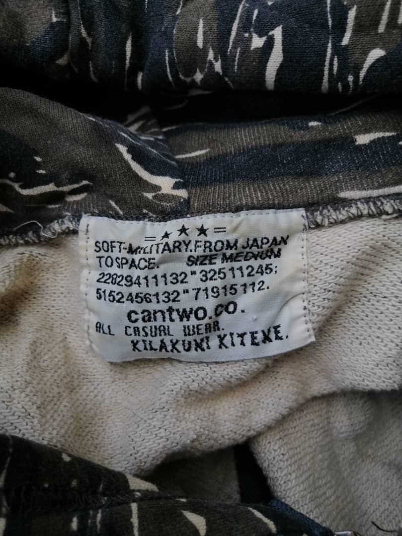 EFE94516-02ED-4C96-BE01-9496CA6AACCF